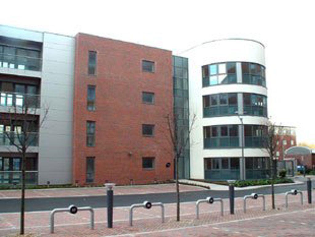 2 bed Apartment for rent in Liverpool. From R House Lettings - Liverpool