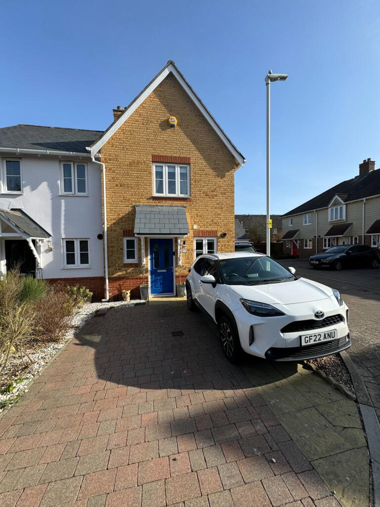 2 bed End of Terrace for rent in Staplehurst. From Radfords Estate Agents - Staplehurst