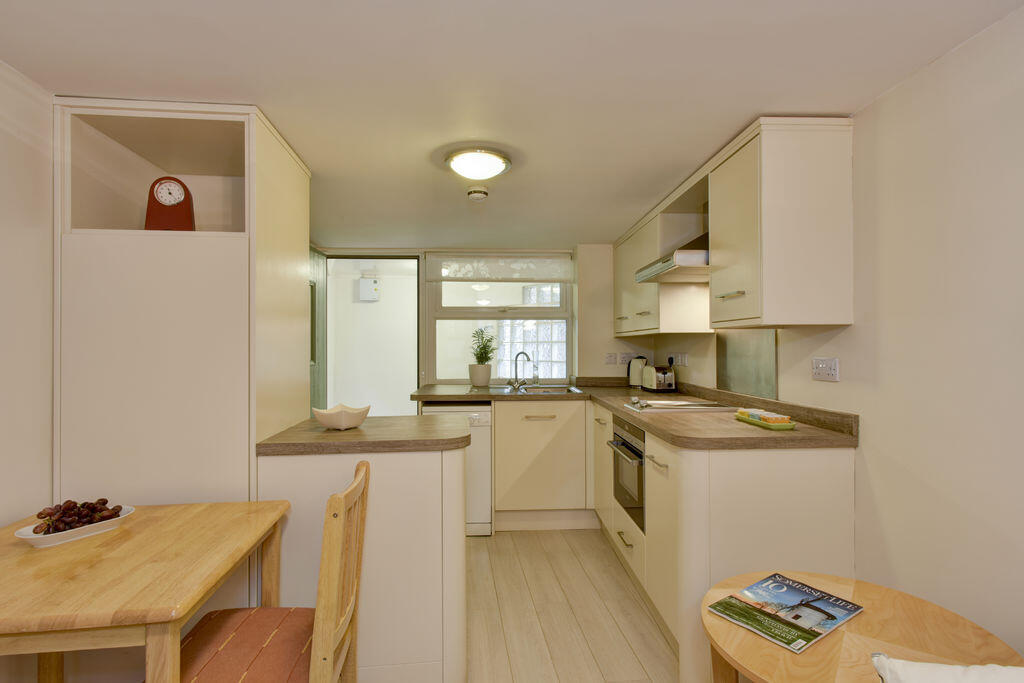 1 bed 1st Floor Flat for rent in Williton. From Red Deer Country - Williton 1 bed 1st Floor Flat for rent in Williton. From Red Deer Country - Williton