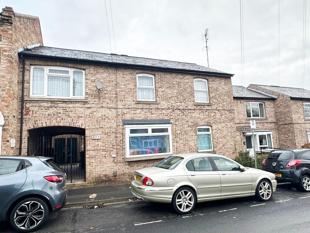 1 bed 1st Floor Flat for rent in Bishopthorpe. From Redmove - York