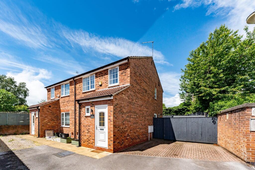 3 bed Semi Detached for rent in York. From Redmove Ltd.