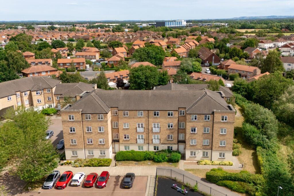 2 bed 1st Floor Flat for rent in New Earswick. From Redmove Ltd.