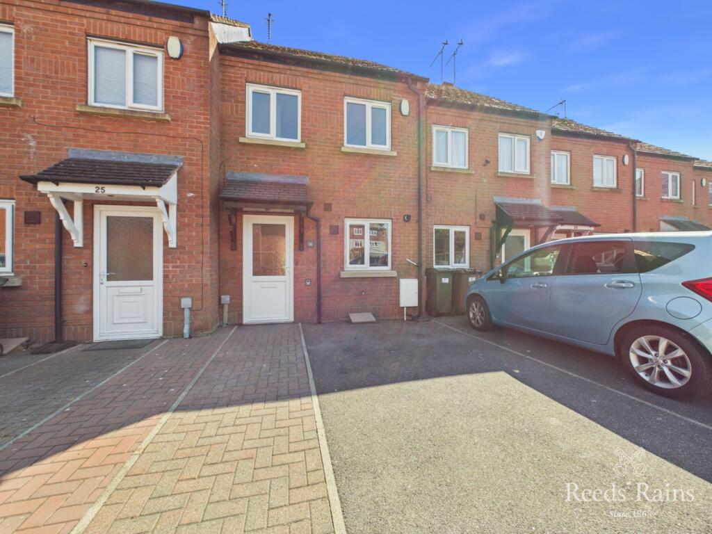 3 bed Mid Terraced House for rent in Carnaby. From Reeds Rains - Bridlington 3 bed Mid Terraced House for rent in Carnaby. From Reeds Rains - Bridlington