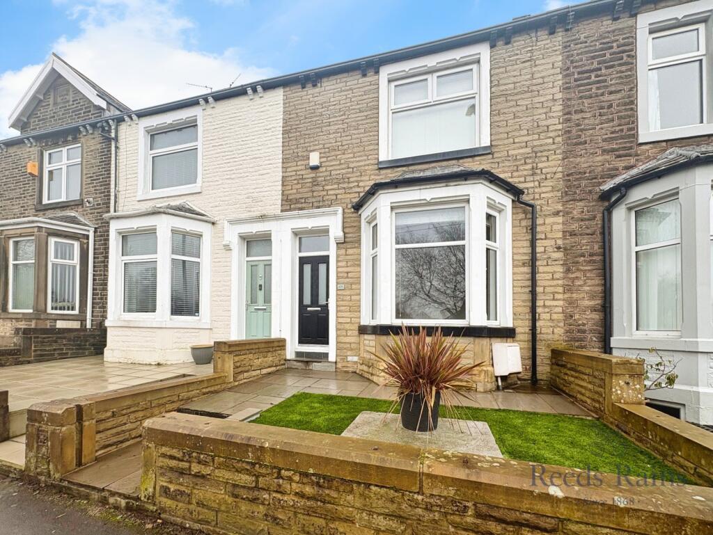 3 bed Mid Terraced House for rent in Worsthorne. From Reeds Rains - Burnley