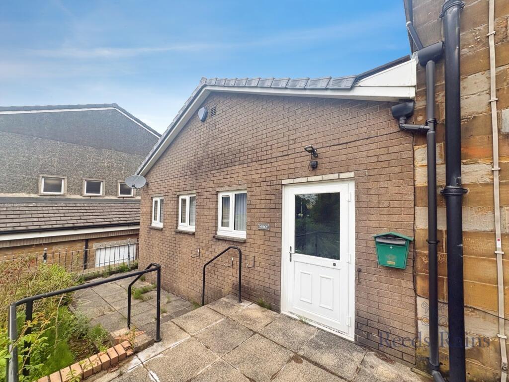 1 bed Apartment for rent in Higham. From Reeds Rains - Burnley 1 bed Apartment for rent in Higham. From Reeds Rains - Burnley
