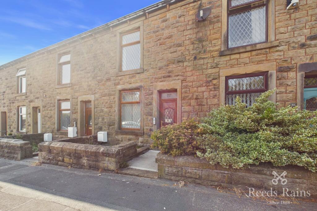 1 bed Mid Terraced House for rent in Clayton-le-Moors. From Reeds Rains - Burnley