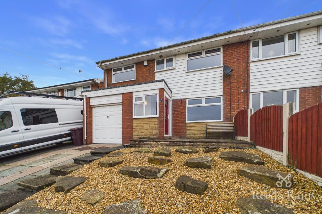 4 bed Semi Detached for rent in Worsthorne. From Reeds Rains - Burnley