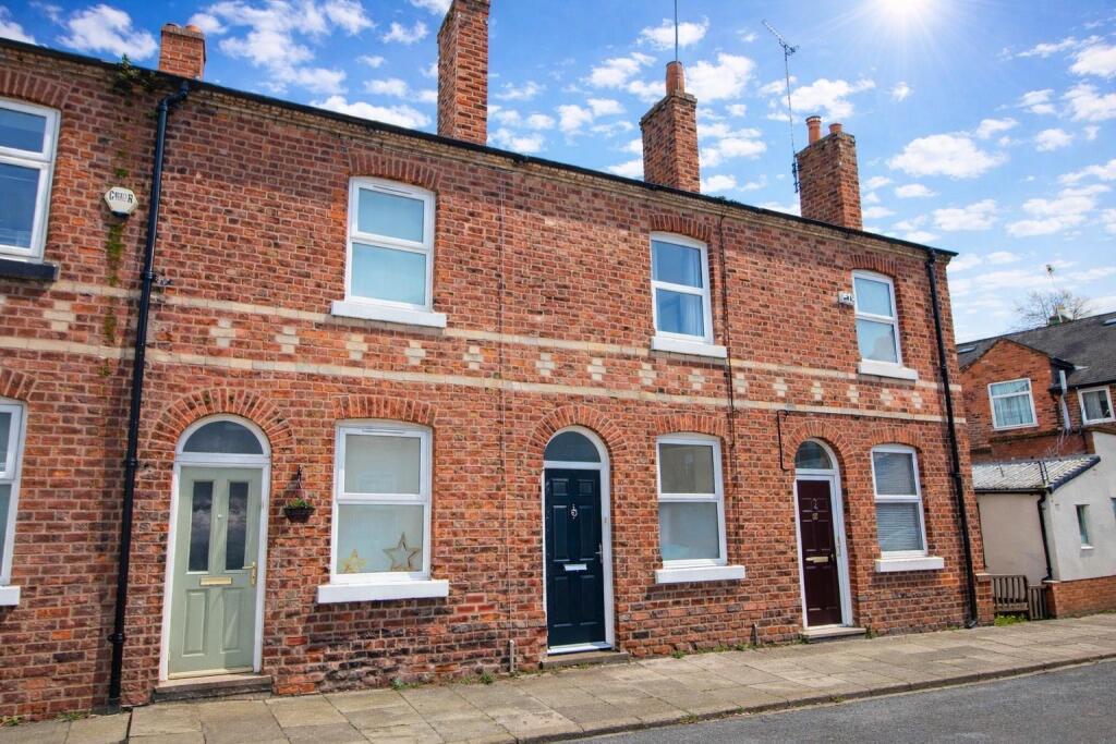 2 bed Mid Terraced House for rent in Chester. From Reeds Rains - Chester 2 bed Mid Terraced House for rent in Chester. From Reeds Rains - Chester