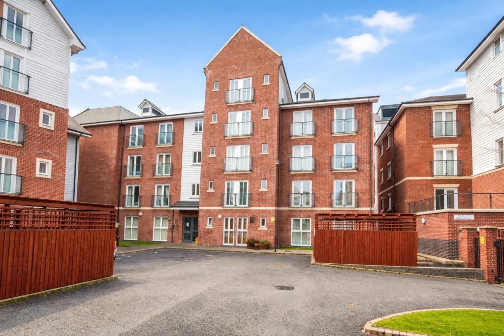 1 bed Apartment for rent in Chester. From Reeds Rains - Chester
