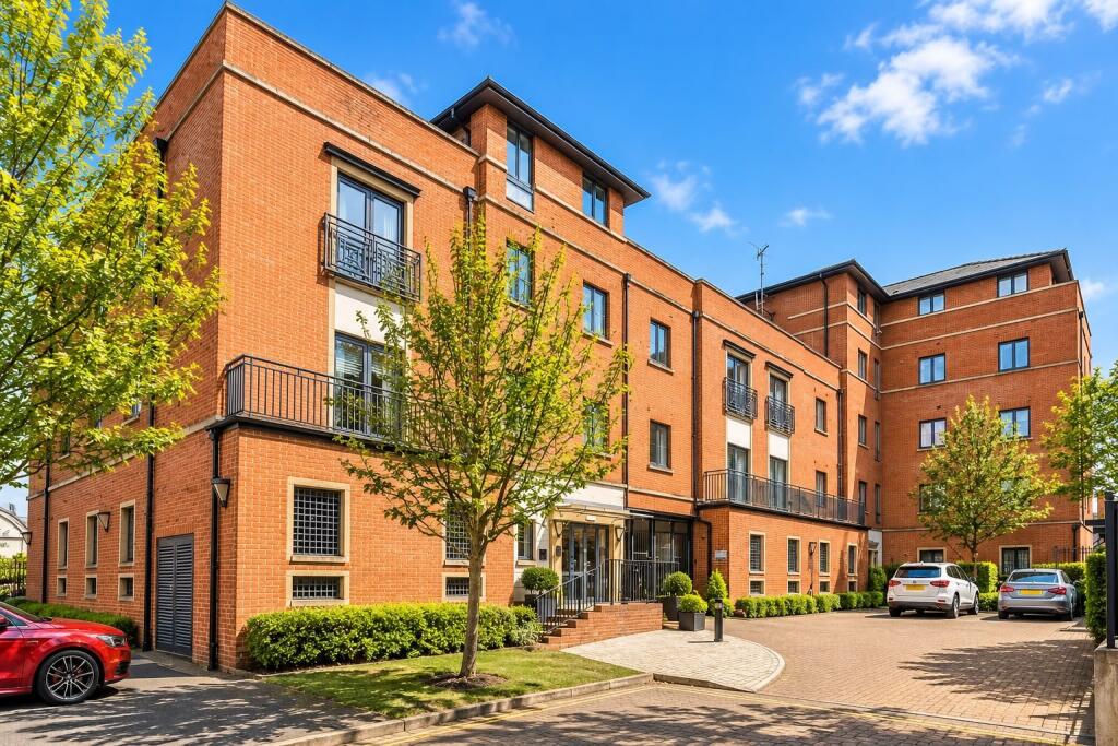 3 bed Apartment for rent in Chester. From Reeds Rains - Chester