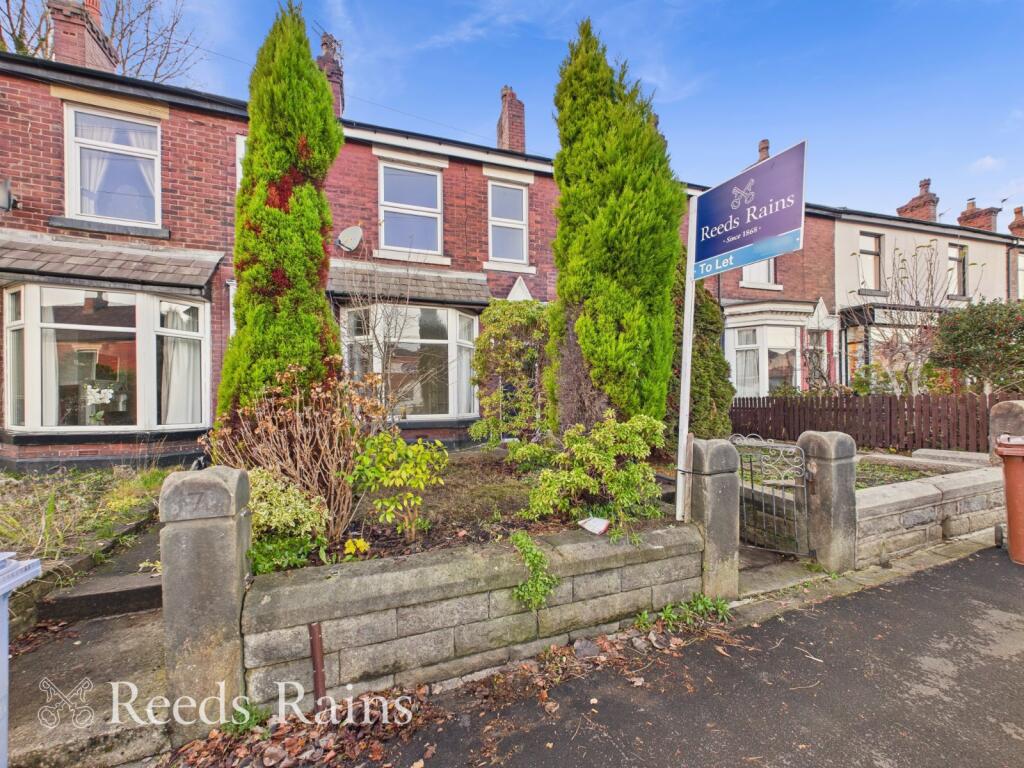 3 bed Mid Terraced House for rent in Whittle-le-Woods. From Reeds Rains - Chorley