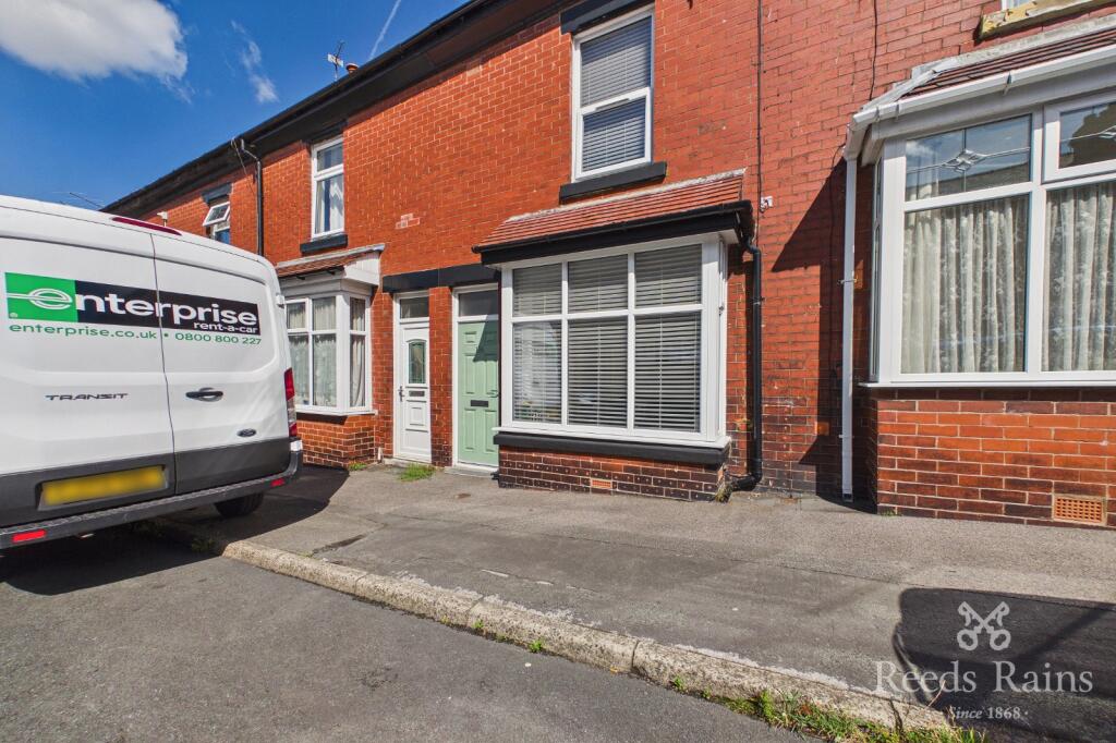 2 bed Mid Terraced House for rent in Johnson's Hillock. From Reeds Rains - Chorley