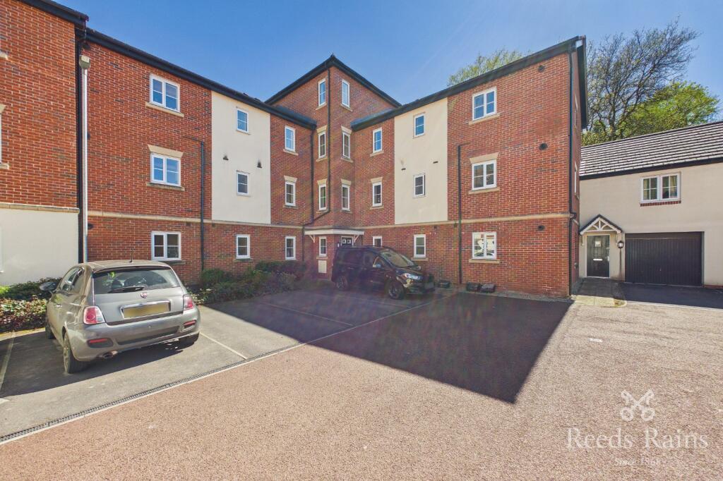2 bed Apartment for rent in Key Green. From Reeds Rains - Congleton