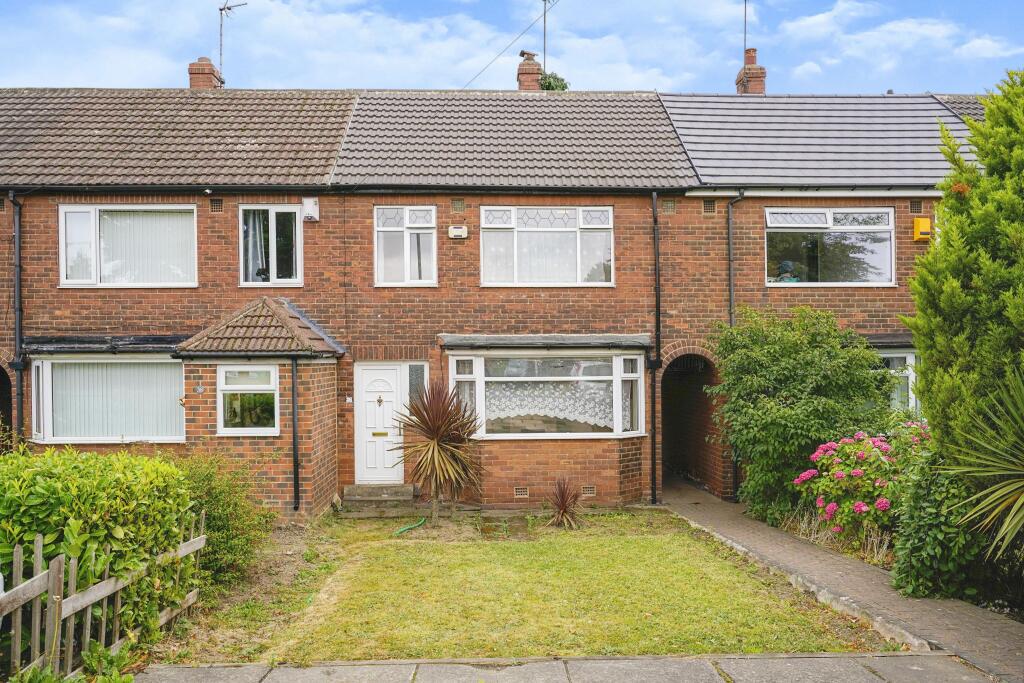 3 bed Mid Terraced House for rent in Leeds. From Reeds Rains - Crossgates 3 bed Mid Terraced House for rent in Leeds. From Reeds Rains - Crossgates