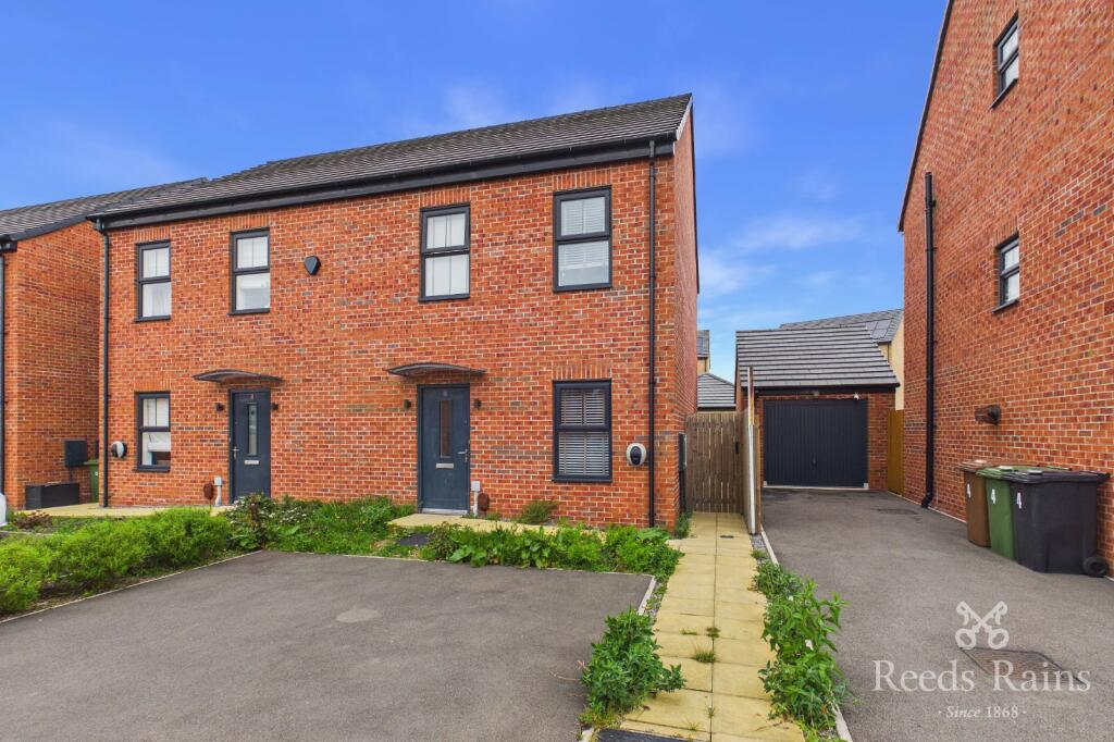 3 bed Semi Detached for rent in Sandhills. From Reeds Rains - Crossgates