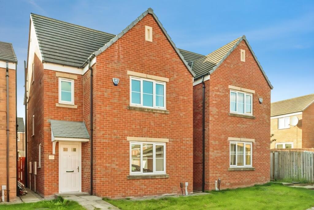 4 bed Semi Detached for rent in Sandhills. From Reeds Rains - Crossgates 4 bed Semi Detached for rent in Sandhills. From Reeds Rains - Crossgates