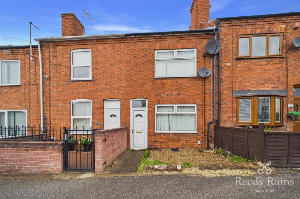 3 bed Mid Terraced House for rent in Dinnington. From Reeds Rains - Dinnington 3 bed Mid Terraced House for rent in Dinnington. From Reeds Rains - Dinnington