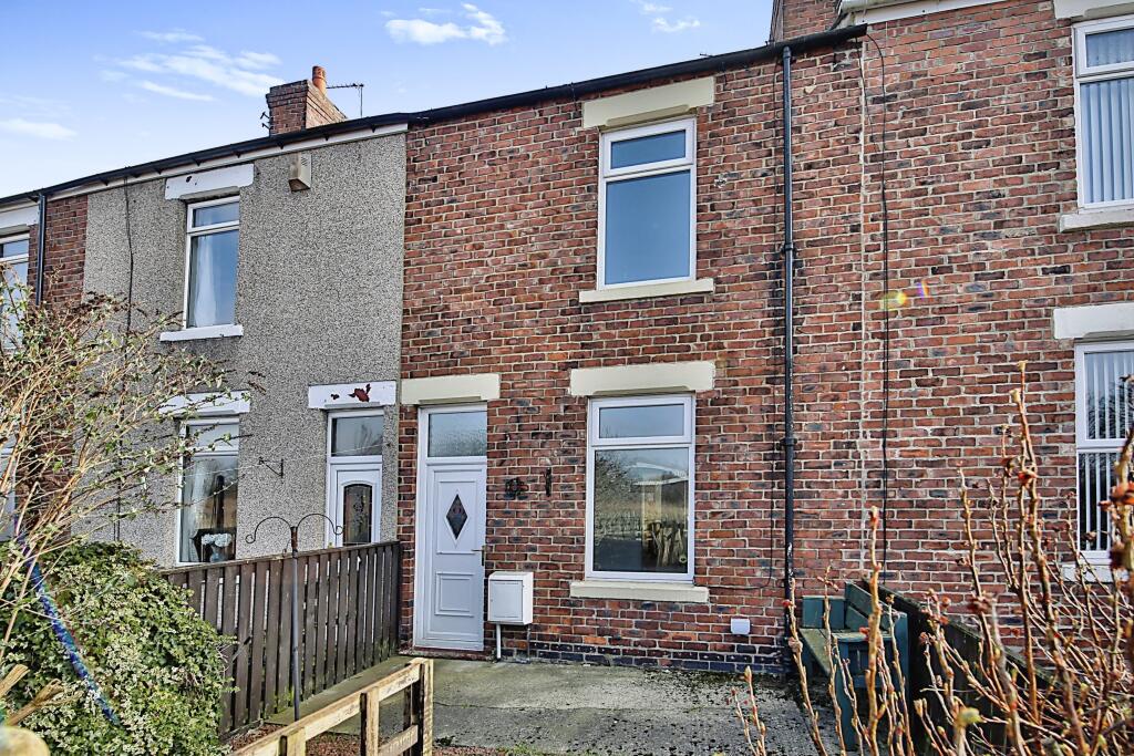 3 bed Mid Terraced House for rent in Durham. From Reeds Rains - Durham City