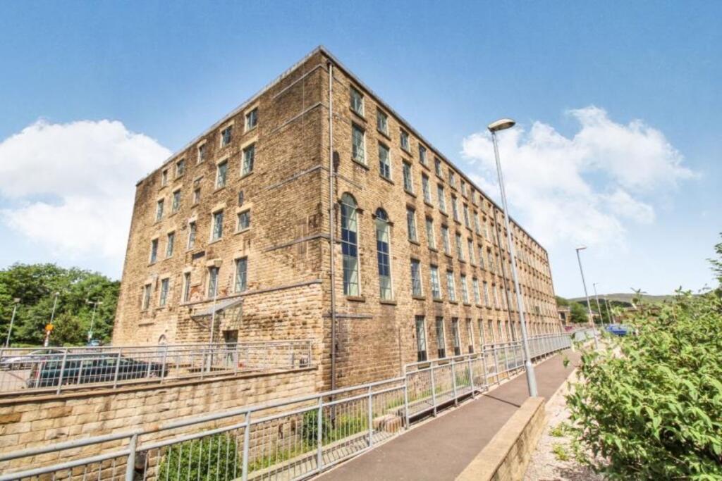 2 bed Apartment for rent in Glossop. From Reeds Rains - Glossop