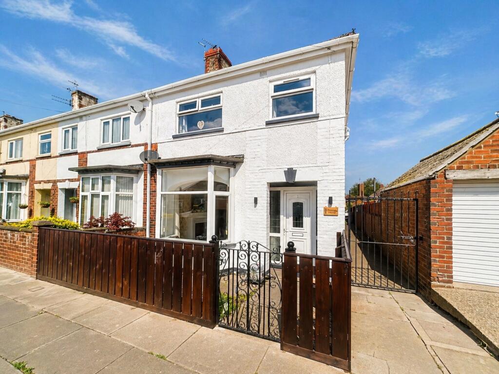 3 bed End of Terrace for rent in Bradley. From Reeds Rains - Grimsby