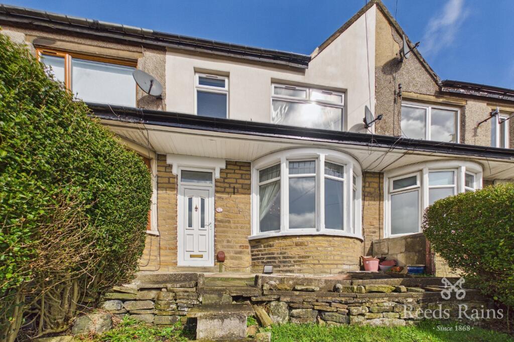 3 bed Mid Terraced House for rent in Warley Town. From Reeds Rains - Halifax