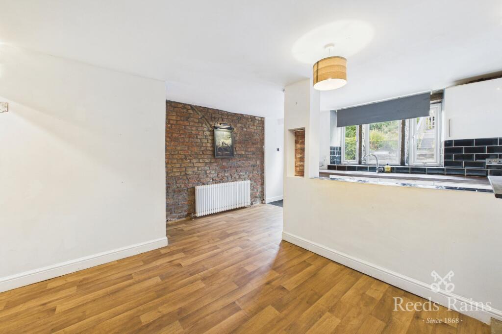 1 bed Mid Terraced House for rent in Sowerby Bridge. From Reeds Rains - Halifax 1 bed Mid Terraced House for rent in Sowerby Bridge. From Reeds Rains - Halifax