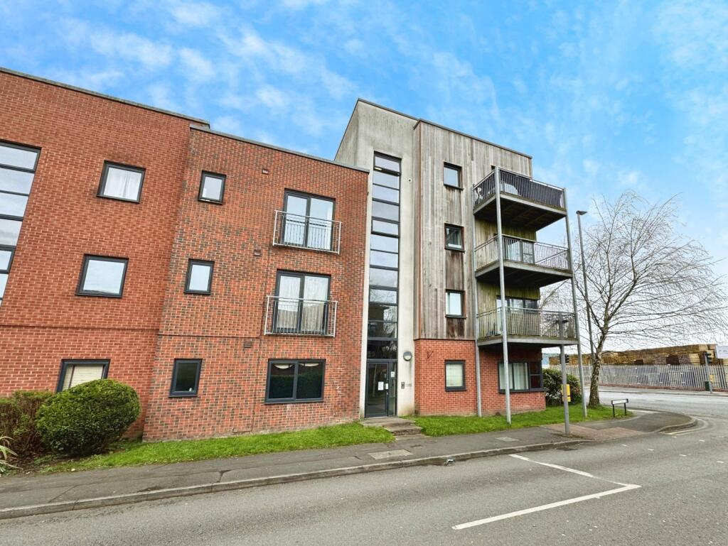 2 bed Apartment for rent in Hanchurch. From Reeds Rains - Hanley