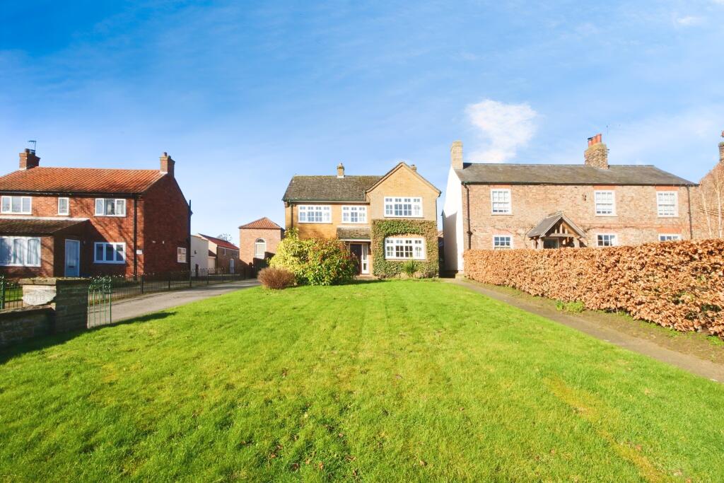 3 bed Detached for rent in Huby. From Reeds Rains - Haxby