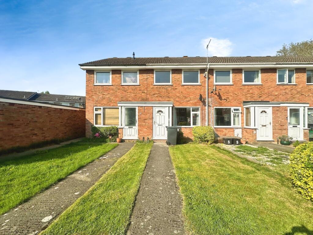 2 bed Mid Terraced House for rent in Haxby. From Reeds Rains - Haxby 2 bed Mid Terraced House for rent in Haxby. From Reeds Rains - Haxby