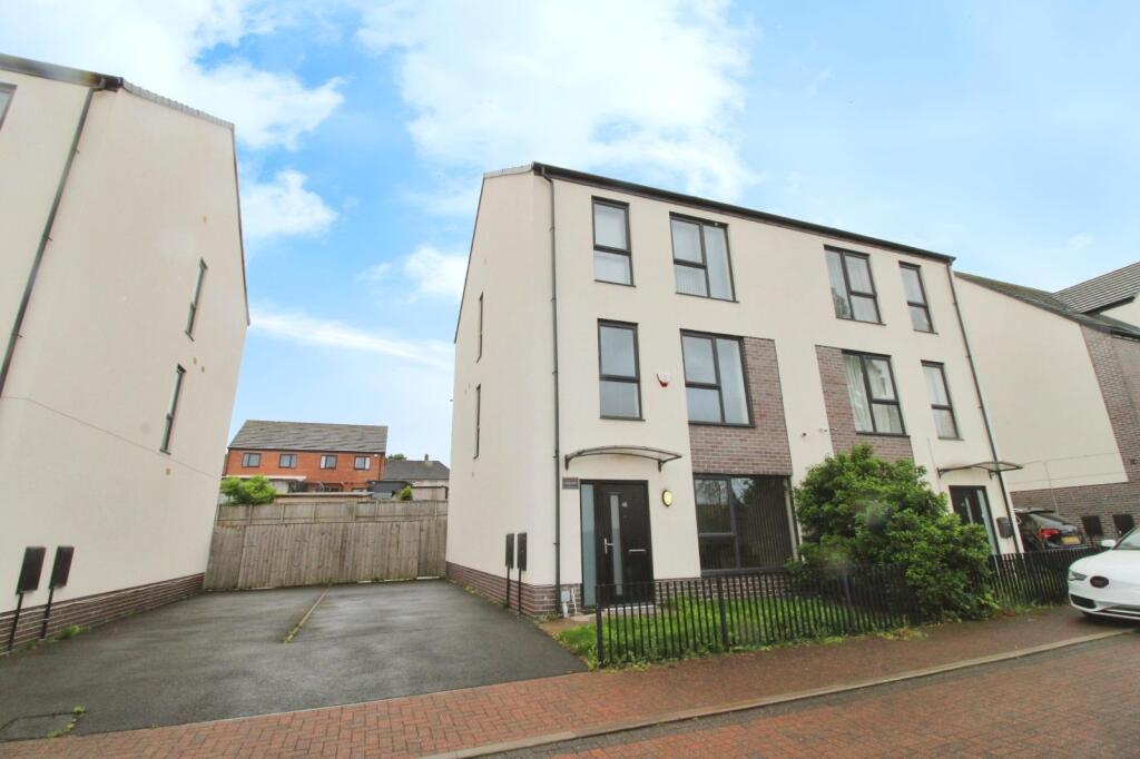 5 bed Semi Detached for rent in Ecclesfield. From Reeds Rains - Hillsborough 5 bed Semi Detached for rent in Ecclesfield. From Reeds Rains - Hillsborough