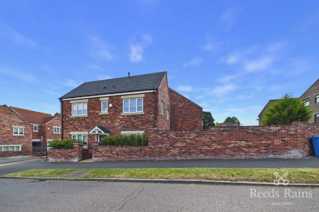 3 bed Detached for rent in Dungworth. From Reeds Rains - Hillsborough
