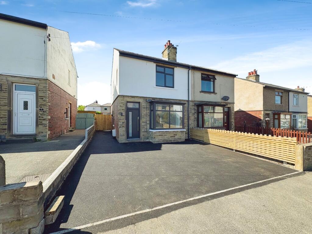 2 bed Semi Detached for rent in Kirkheaton. From Reeds Rains - Huddersfield