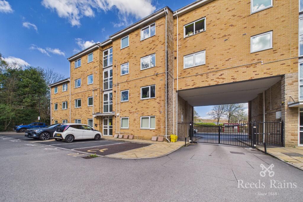 2 bed Apartment for rent in Huddersfield. From Reeds Rains - Huddersfield