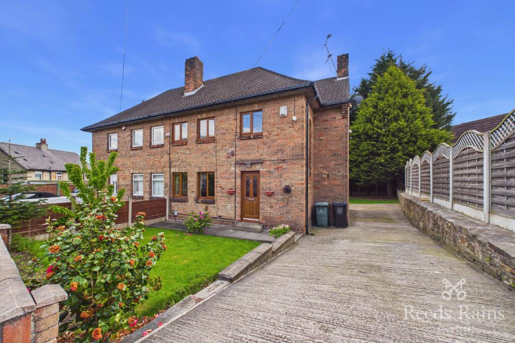 3 bed Semi Detached for rent in Huddersfield. From Reeds Rains - Huddersfield 3 bed Semi Detached for rent in Huddersfield. From Reeds Rains - Huddersfield