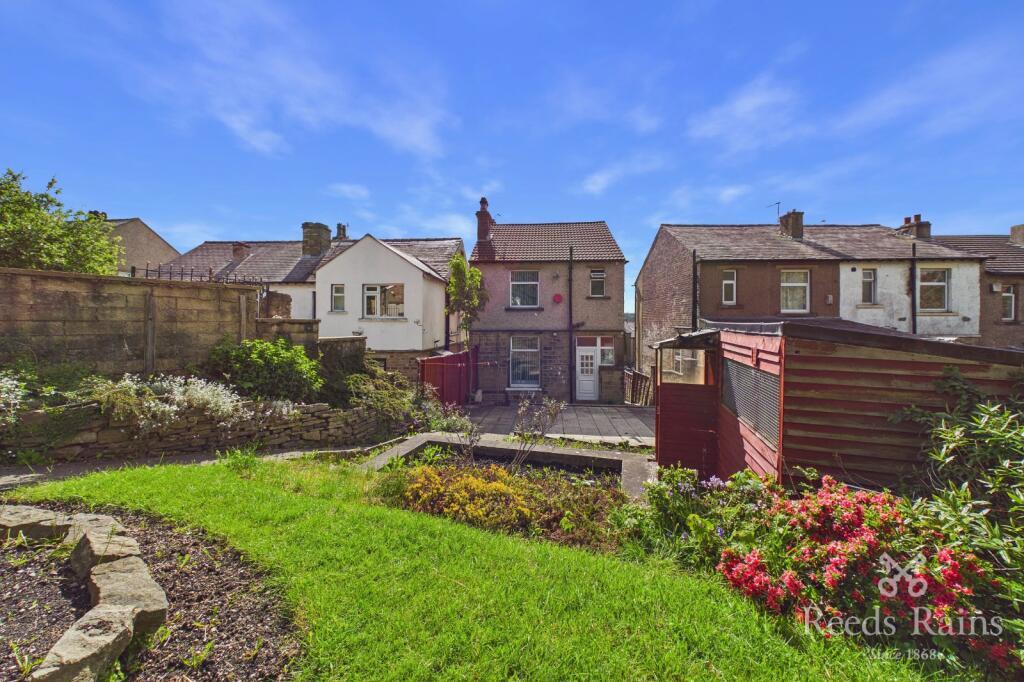 3 bed Detached for rent in Huddersfield. From Reeds Rains - Huddersfield 3 bed Detached for rent in Huddersfield. From Reeds Rains - Huddersfield