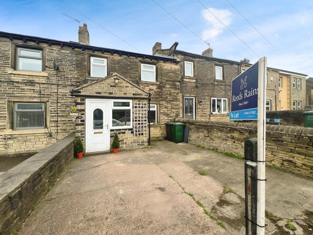 2 bed Mid Terraced House for rent in Kirkheaton. From Reeds Rains - Huddersfield