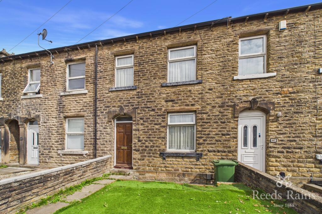 2 bed Mid Terraced House for rent in Kirkheaton. From Reeds Rains - Huddersfield