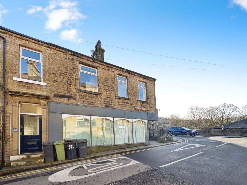 1 bed Apartment for rent in Slaithwaite. From Reeds Rains - Huddersfield 1 bed Apartment for rent in Slaithwaite. From Reeds Rains - Huddersfield