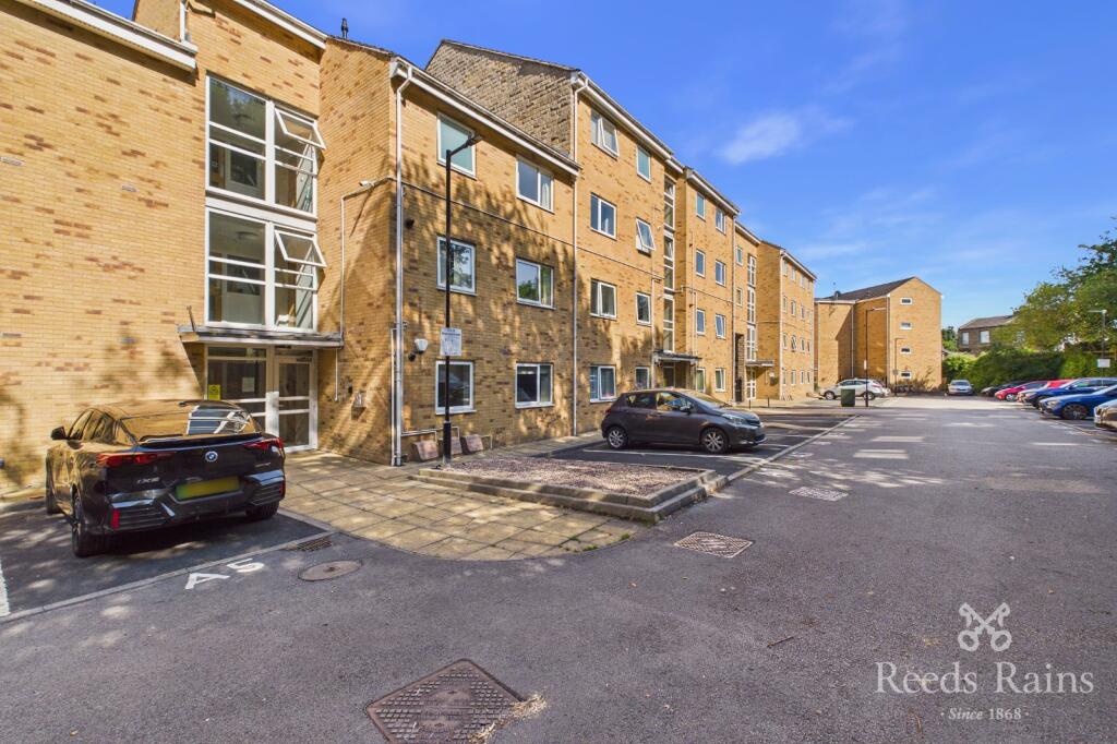 2 bed Apartment for rent in Huddersfield. From Reeds Rains - Huddersfield 2 bed Apartment for rent in Huddersfield. From Reeds Rains - Huddersfield