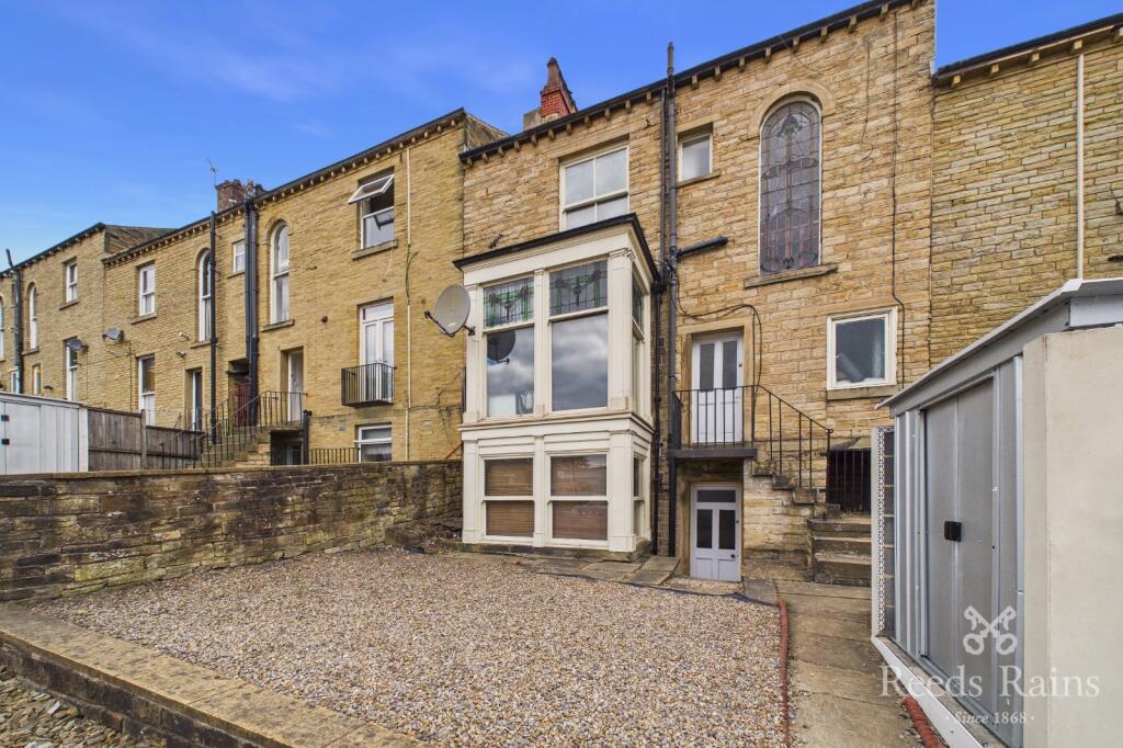 1 bed Apartment for rent in Huddersfield. From Reeds Rains - Huddersfield