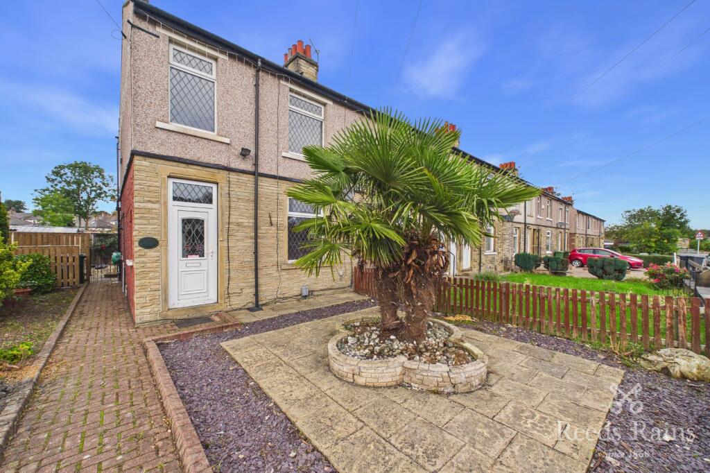 4 bed End of Terrace for rent in Kirkheaton. From Reeds Rains - Huddersfield 4 bed End of Terrace for rent in Kirkheaton. From Reeds Rains - Huddersfield