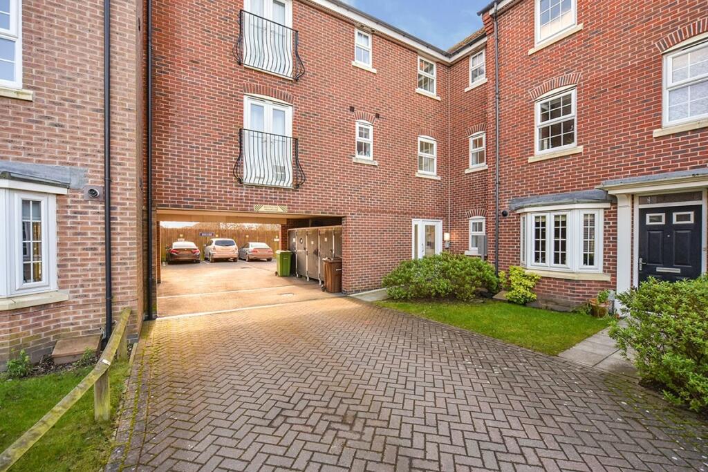 2 bed Apartment for rent in Elloughton. From Reeds Rains - Hull