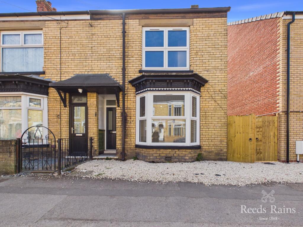3 bed Semi Detached for rent in Hull. From Reeds Rains - Hull