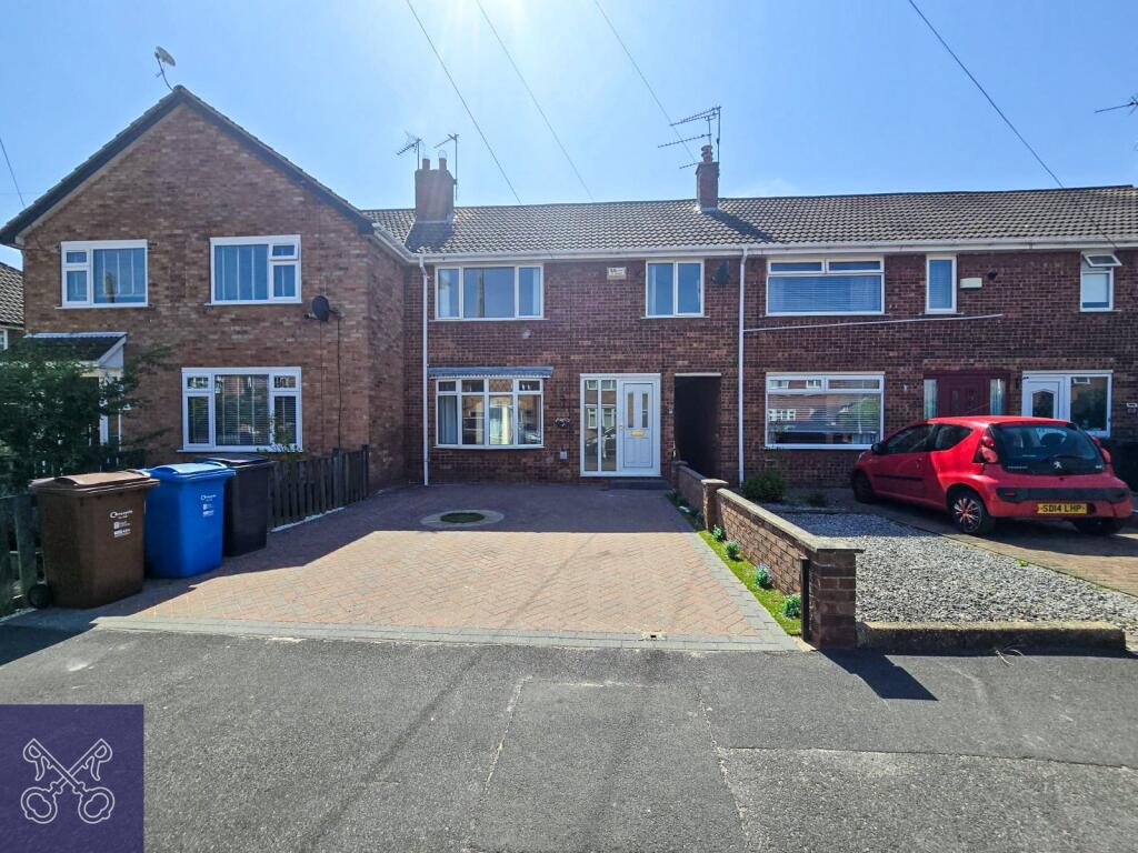 3 bed Mid Terraced House for rent in Coniston. From Reeds Rains - Hull