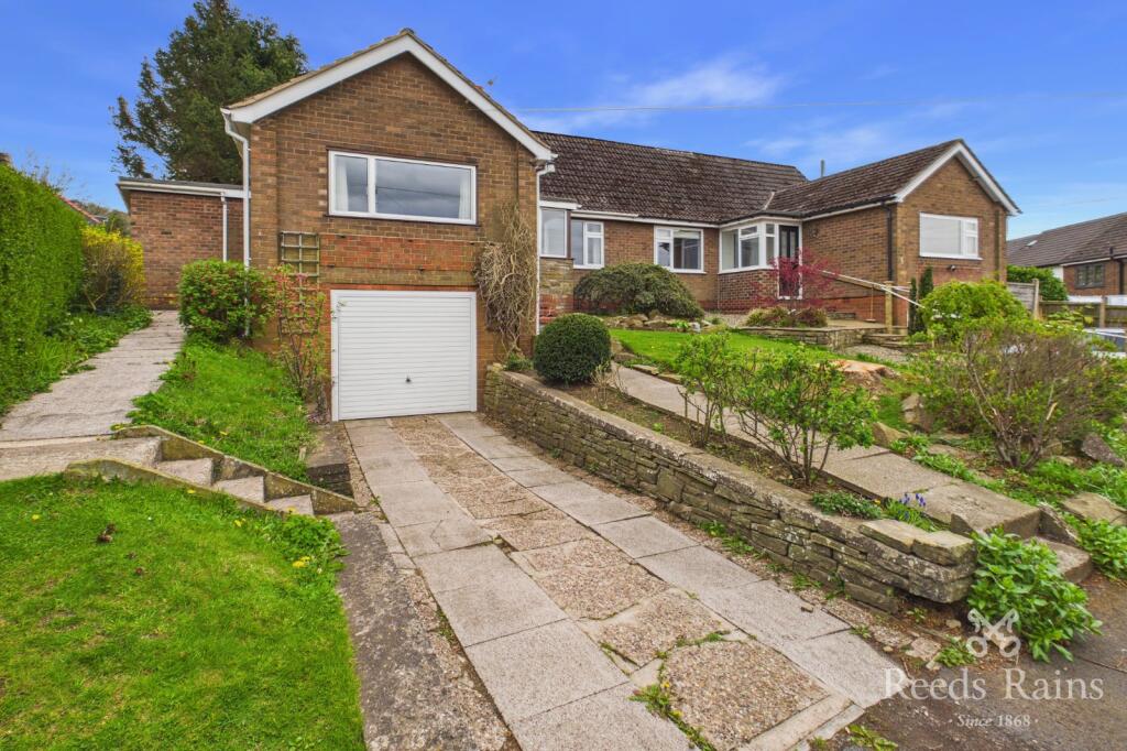 3 bed Bungalow for rent in Bollington. From Reeds Rains - Macclesfield