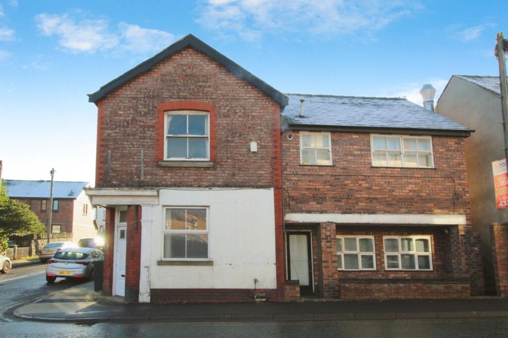 2 bed Apartment for rent in Sutton Lane Ends. From Reeds Rains - Macclesfield