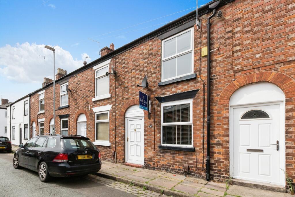 2 bed Mid Terraced House for rent in Sutton Lane Ends. From Reeds Rains - Macclesfield 2 bed Mid Terraced House for rent in Sutton Lane Ends. From Reeds Rains - Macclesfield