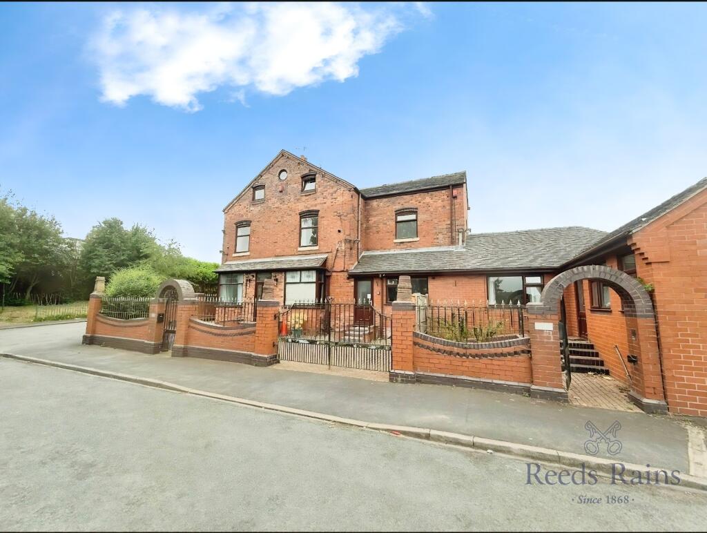 6 bed End of Terrace for rent in Newcastle-under-Lyme. From Reeds Rains - Newcastle under Lyme