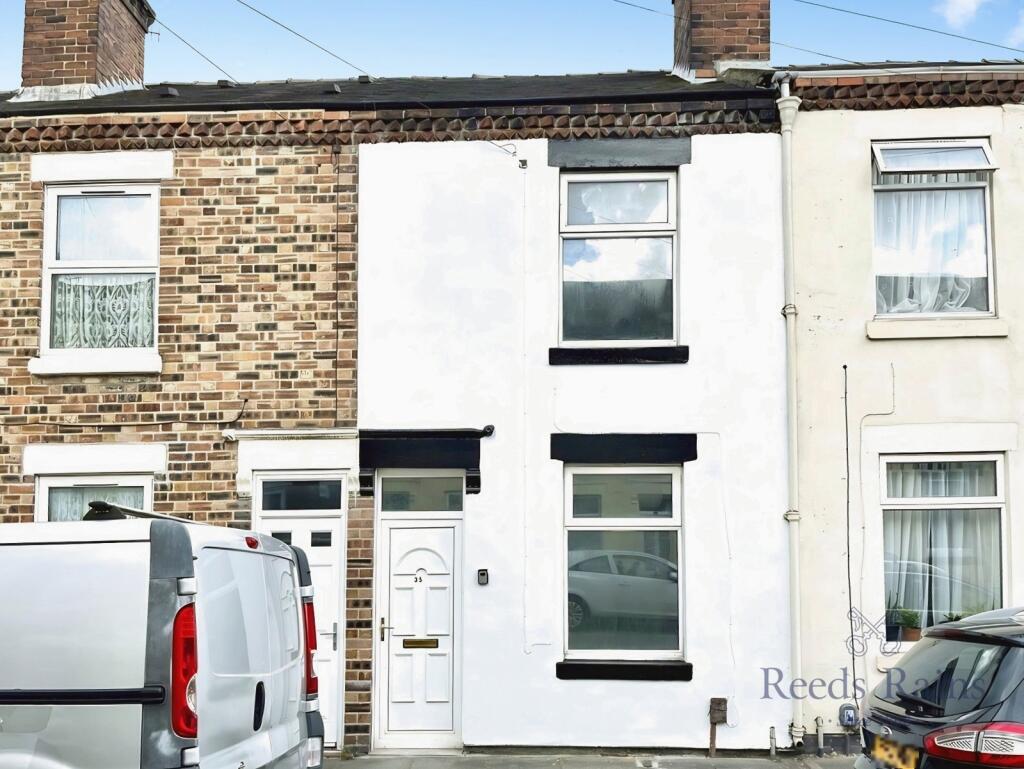 2 bed Mid Terraced House for rent in Hanchurch. From Reeds Rains - Newcastle under Lyme 2 bed Mid Terraced House for rent in Hanchurch. From Reeds Rains - Newcastle under Lyme