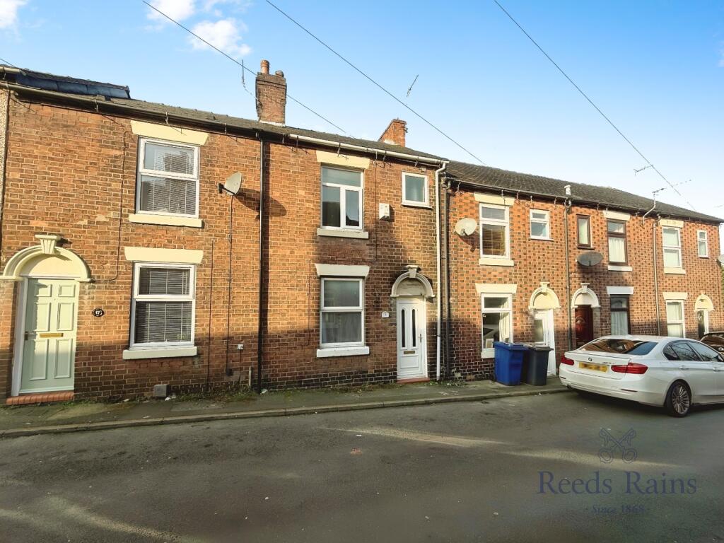 2 bed Mid Terraced House for rent in Keele. From Reeds Rains - Newcastle under Lyme 2 bed Mid Terraced House for rent in Keele. From Reeds Rains - Newcastle under Lyme